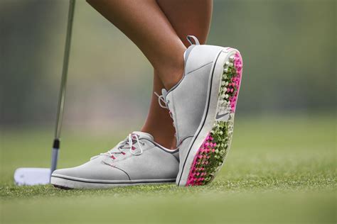 womens golf sneakers